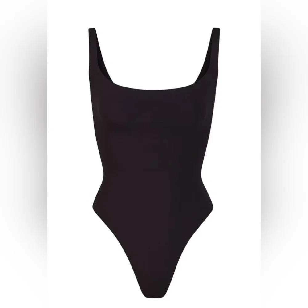 NWT SKIMS Fits Everybody Square Neck Bodysuit - Onyx-M, Jasper-L - Picture 4 of 7